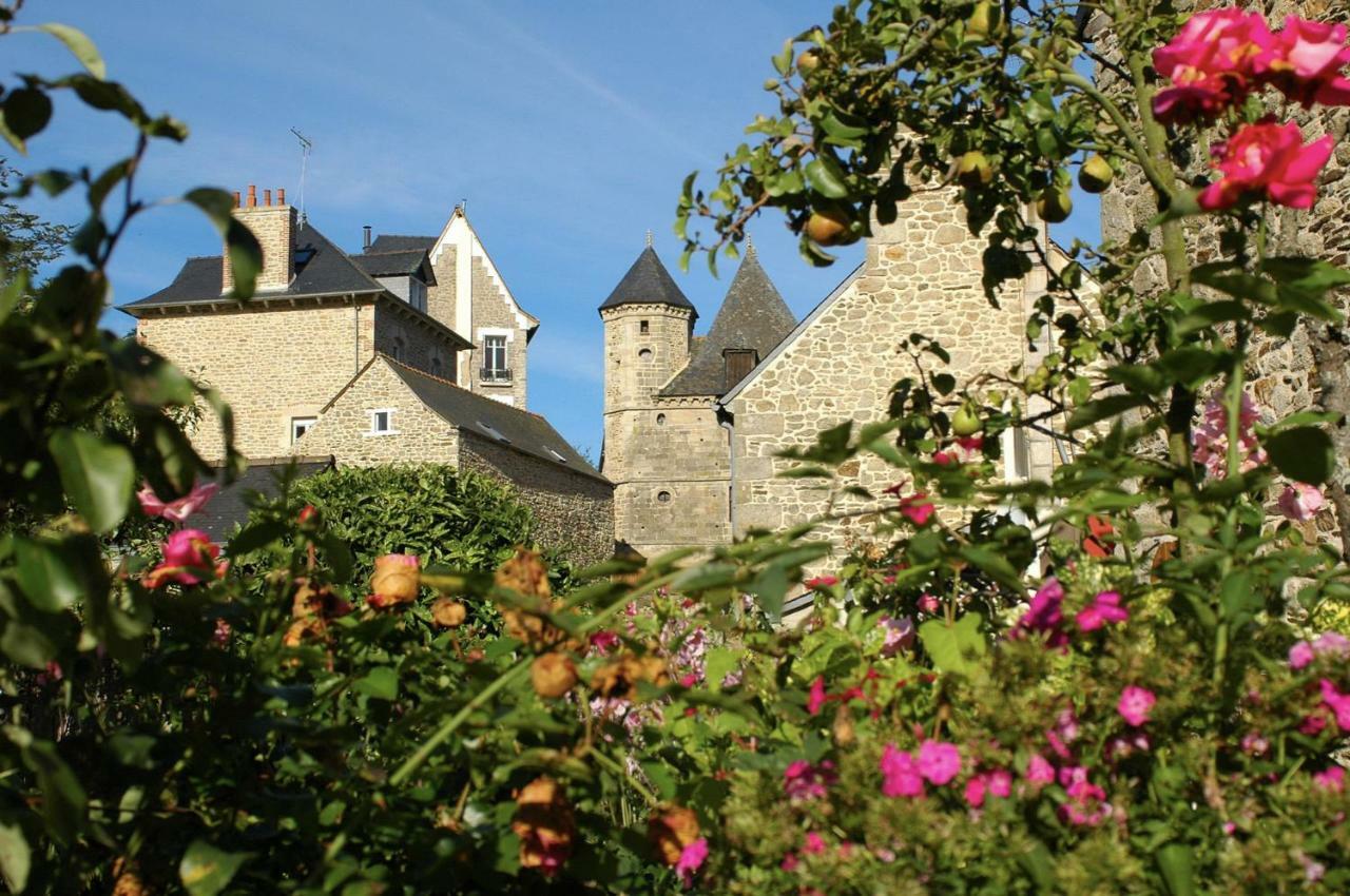 Les Forges Du Lou Apartman Jugon-les-Lacs Kültér fotó